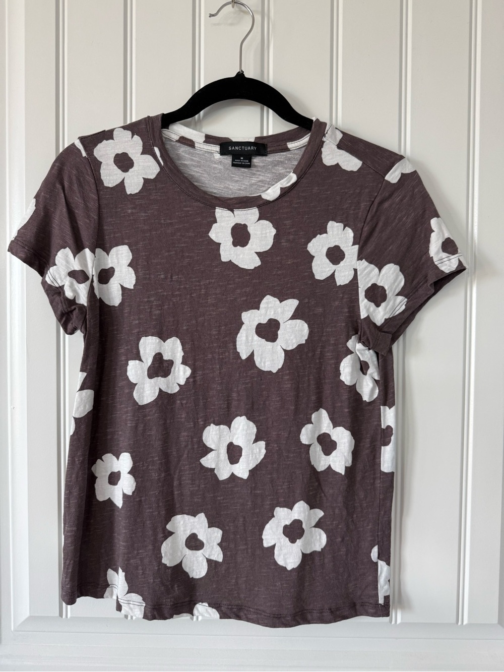 Women’s Bundle Lot of 6 Tops Shirts Tee’s by Sanctuary size Medium - Picture 8 of 13